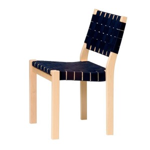 Silla 611 madera de abedul cincha negra de Artek