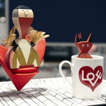 Wooden Doll Little Devil - Vitra Wooden Doll Little Devil - Vitra