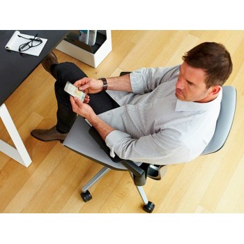 Silla Gesture sin recubrimiento trasero de Steelcase Silla Gesture sin recubrimiento trasero de Steelcase