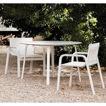 Chaise empilable avec accoudoirs Gandia Blasco Chaise empilable avec accoudoirs Gandia Blasco