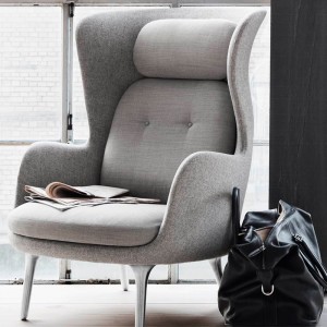 Butaca Ro de Fritz Hansen en Moises Showroom 2