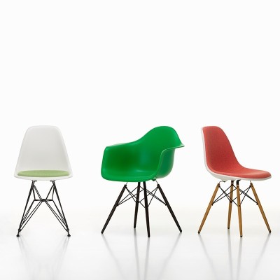 Eames Plastic Chair DSW tapizada rosa Eames Plastic Chair DSW tapizada rosa