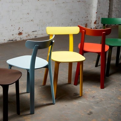Vitra Sedia tutta in plastica Vitra Sedia tutta in plastica