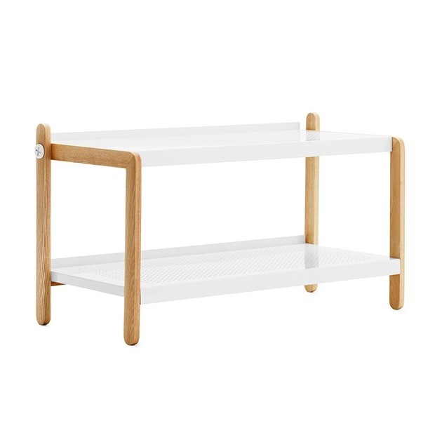 Zapatero Sko Rack en color blanco y roble de Normann copenhagen