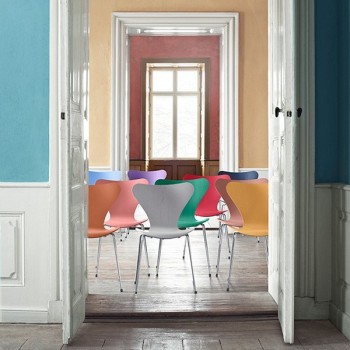 Sedia Serie 7 in frassino tinto Fritz Hansen Sedia Serie 7 in frassino tinto Fritz Hansen