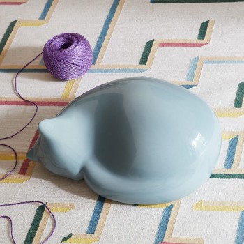 vitra resting cat azul claro 4