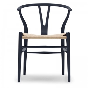 Silla CH24 Wishbone edición limitada Midnight Blue