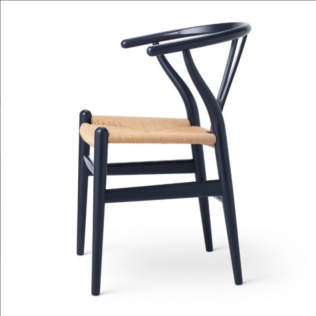 Silla CH24 Wishbone edición limitada Midnight Blue