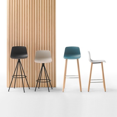 Tabouret pivotant Varya - Inclass Tabouret pivotant Varya - Inclass