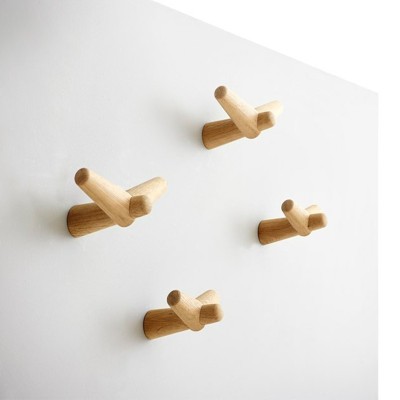 Woud Perchero Tail Wing Medium