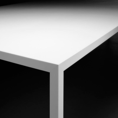 Tavola tesa di MDF Italia Tavola tesa di MDF Italia