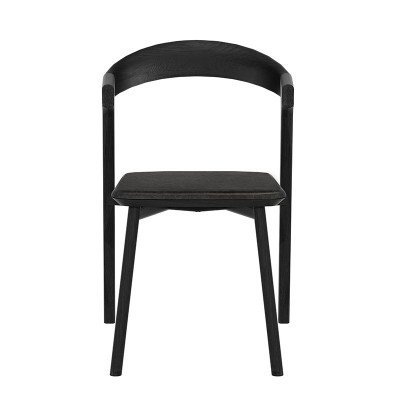Silla Bok con asiento cuero negro de Ethnicraft en Moises Showroom Silla Bok con asiento cuero negro de Ethnicraft en Moises Showroom