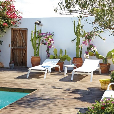 Lettino prendisole Stack Gandia Blasco Lettino prendisole Stack Gandia Blasco