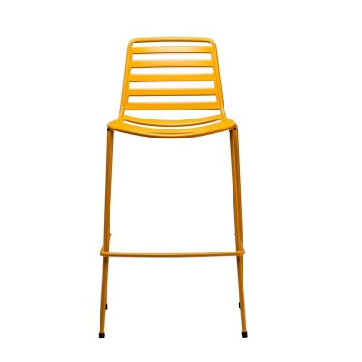 Taburete Street de Enea en Moises Showroom Taburete Street de Enea en Moises Showroom