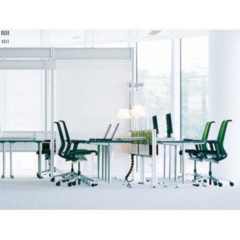 Silla de oficina Think de Steelcase en Moises Showroom Silla de oficina Think de Steelcase en Moises Showroom