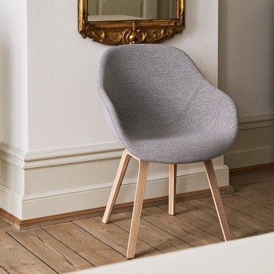 Silla About a Chair 123 de HAY en Moises Showroom Silla About a Chair 123 de HAY en Moises Showroom