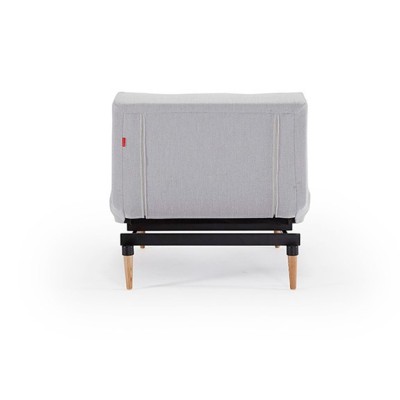 Poltrona Splitback con gambe in legno Innovazione Poltrona Splitback con gambe in legno Innovazione
