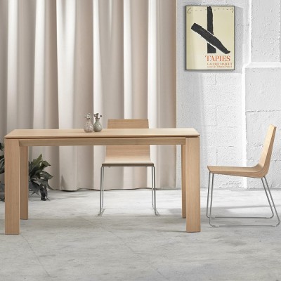 IRU extendable table by Ondarreta IRU extendable table by Ondarreta