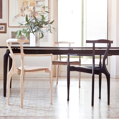 Chaise Gaulino par Oscar Tusquets pour BD Barcelona Chaise Gaulino par Oscar Tusquets pour BD Barcelona