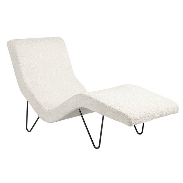 GMG Chaise longue de Gubi en Moises Showroom