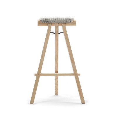 Taburete Perigallo de Sancal en Moises Showroom Taburete Perigallo de Sancal en Moises Showroom
