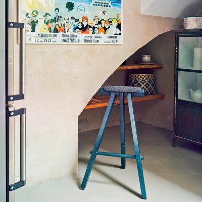 Taburete Perigallo de Sancal en Moises Showroom Taburete Perigallo de Sancal en Moises Showroom