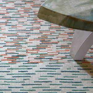 Alfombra Kilim Backstitch Busy Verde de Gan Rugs en Moises Showroom