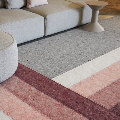 Alfombra Nuances Line Burgundy de Patricia Urquiola para Gan Rugs en Moises Showroom