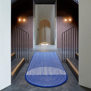 Alfombra Ply Blue de Gan Rugs en Moises Showroom