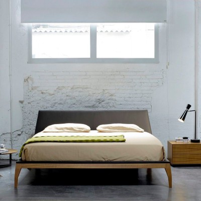 Cama Bel de Treku en Moises Showroom Cama Bel de Treku en Moises Showroom
