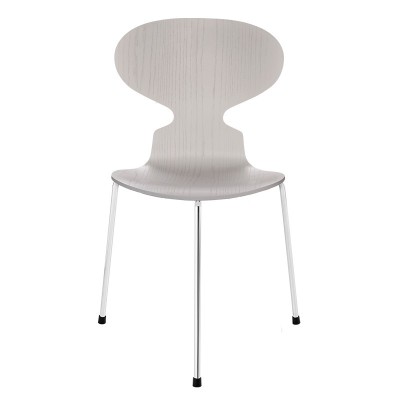 Silla Ant de Fritz Hansen diseñada por Jacobsen en Fresno teñido Silla Ant de Fritz Hansen diseñada por Jacobsen en Fresno teñido