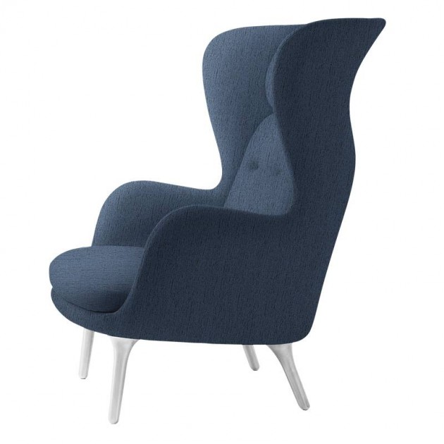 Sillón Ro de Fritz Hansen en tela Christianshavn azul oscuro