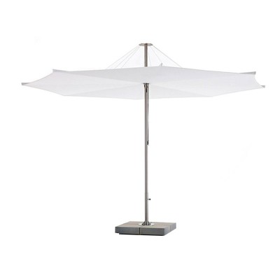 Parasol Inumbrina 380 con base de hormigón de extremis Parasol Inumbrina 380 con base de hormigón de extremis