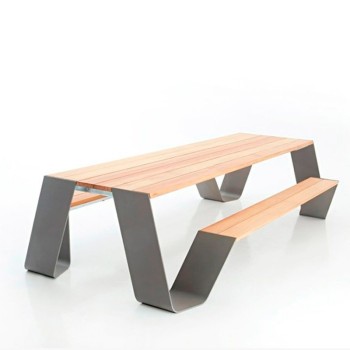 Mesa Hopper Picnic madera iroko color tierra de Extremis Mesa Hopper Picnic madera iroko color tierra de Extremis