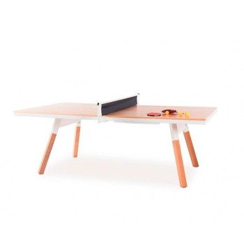 Mesa de Ping pong interior roble color blanco colección You and me de RS Barcelona. Disponible en Moisés Showroom Mesa de Ping pong interior roble color blanco colección You and me de RS Barcelona. Disponible en Moisés Showroom