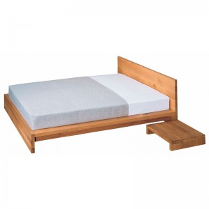 Cama Mo y mesilla MAX en madera roble de E15 disponible en Moisés Showroom