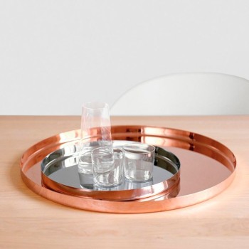 Bandeja Habibi color cobre talla L de E15. Disponible en Moisés showroom