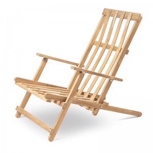 Carl Hansen Deck chair BM5568 teca para exterior. Disponible en Moisés showroom