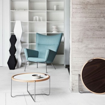 comprar sillón wing chair carl Hansen tela. Disponible en Moisés showroom comprar sillón wing chair carl Hansen tela. Disponible en Moisés showroom