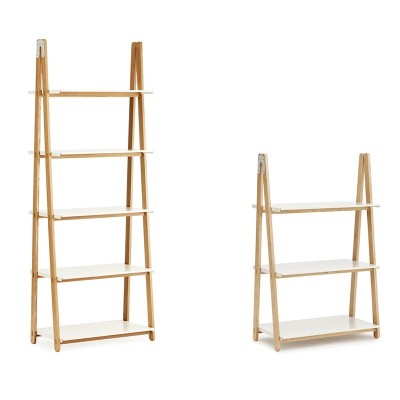 Estanterías colección Step Up Bookcase de Normann Copenhagen. Estanterías colección Step Up Bookcase de Normann Copenhagen.