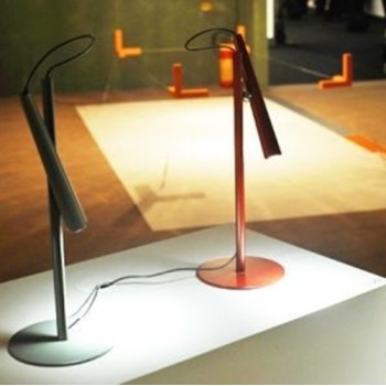 Lámpara Magneto sobremesa - Foscarini Lámpara Magneto sobremesa - Foscarini