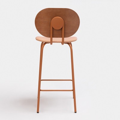 Taburete HARI con respaldo en madera de haya de Ondarreta en Moises Showroom 5 Taburete HARI con respaldo en madera de haya de Ondarreta en Moises Showroom 5