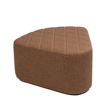 Puf AIA de altura 30 cm de Ondarreta en Moises Showroom Puf AIA de altura 30 cm de Ondarreta en Moises Showroom