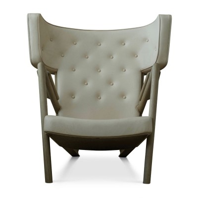 Frente sillón Grasshopper roble de Finn Juhl en Moises Showroom Frente sillón Grasshopper roble de Finn Juhl en Moises Showroom