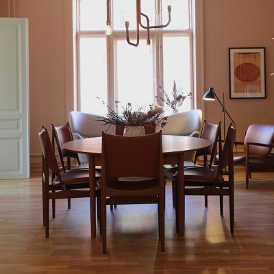 Table en Argent par House of Finn Juhl Table en Argent par House of Finn Juhl