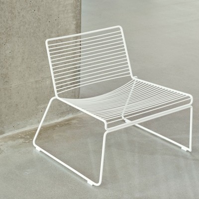 Hee lounge chair de Hay en Moises Showroom Hee lounge chair de Hay en Moises Showroom