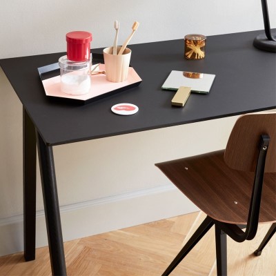 Mesa de escritorio Copenhague CPH 90 Desk de HAY en Moises Showroom Mesa de escritorio Copenhague CPH 90 Desk de HAY en Moises Showroom