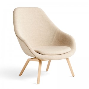 Sillón About a Lounge 93 de HAY en Moises Showroom