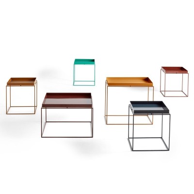 Familia de mesas Tray Table de HAY en Moises Showroom Familia de mesas Tray Table de HAY en Moises Showroom