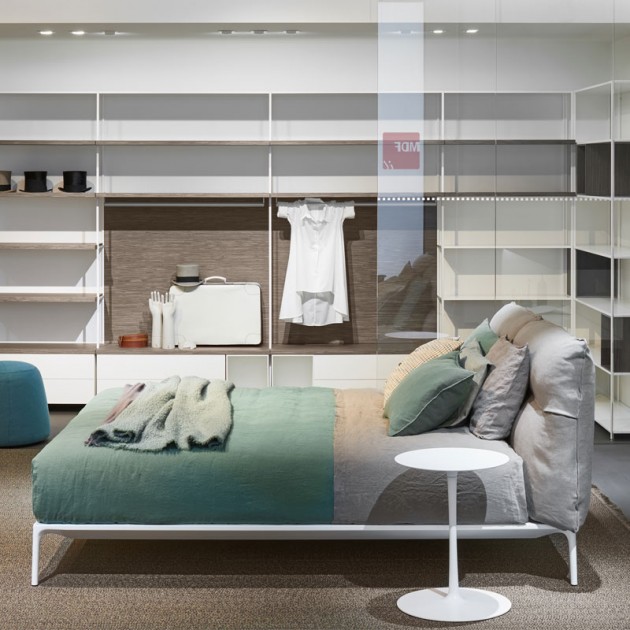 Cama Yale bed de MDF Italia en Moises Showroom